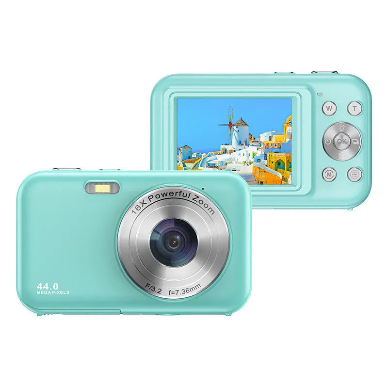 Children's digital camera in four colours with 2.4-inch screen, 44MP sensor, and 1080p video
