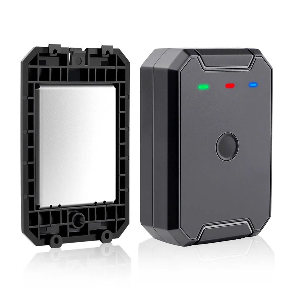 Black GPS car locator with 6000mAh battery and ceramic antenna for vehicle tracking