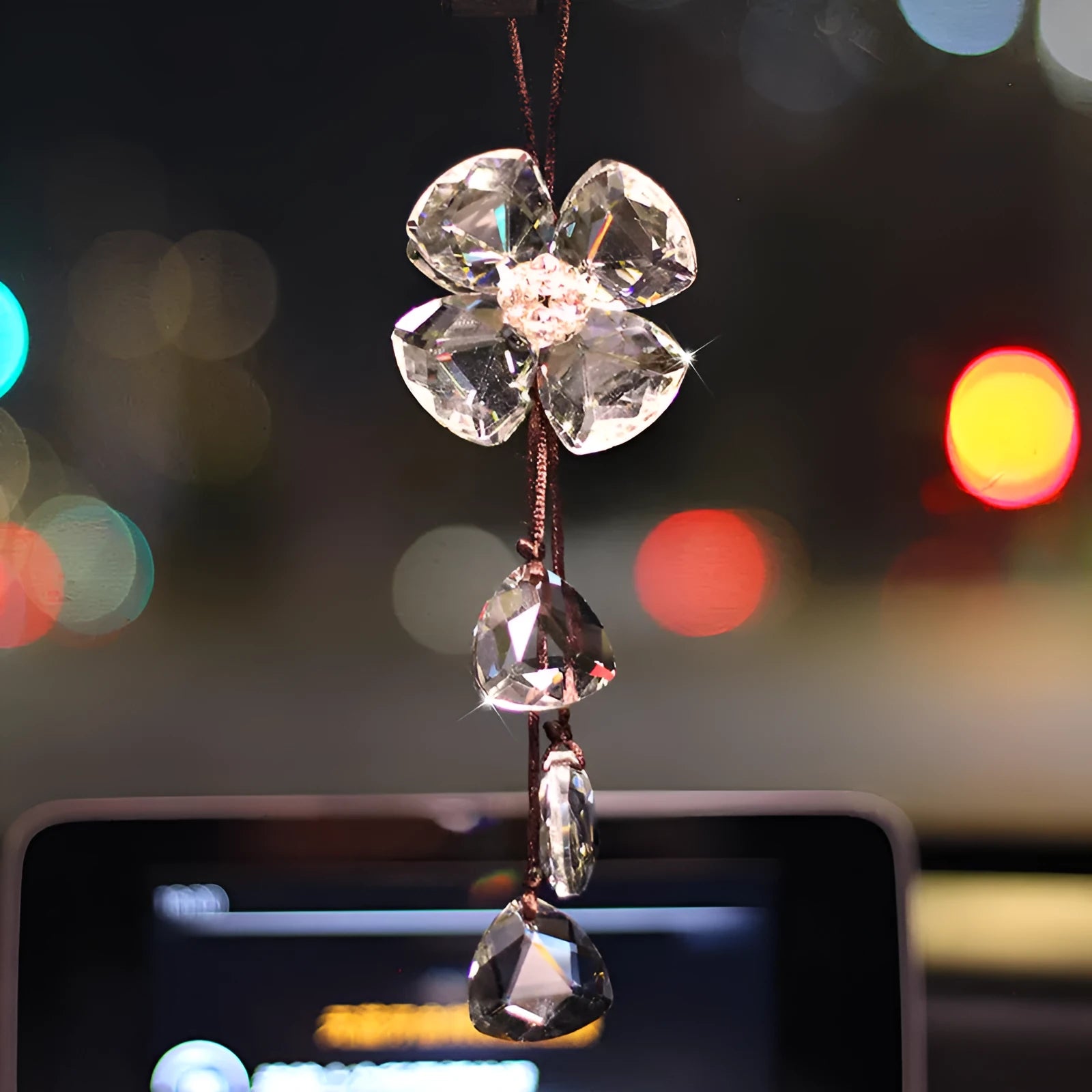 Crystal four leaf grass car pendant approximately 20 cm long in four colour options