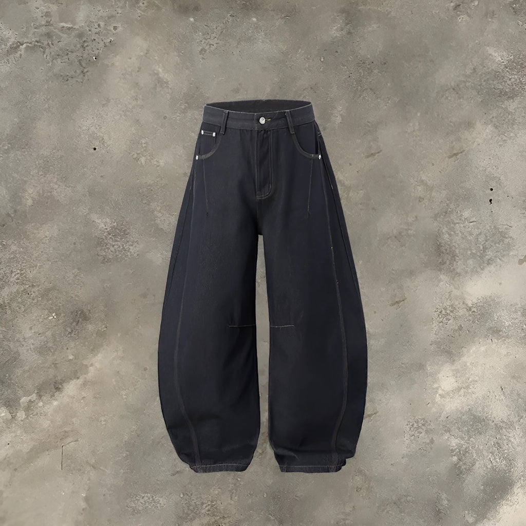Men's wide leg denim trousers in original cow colour with American fashion styling