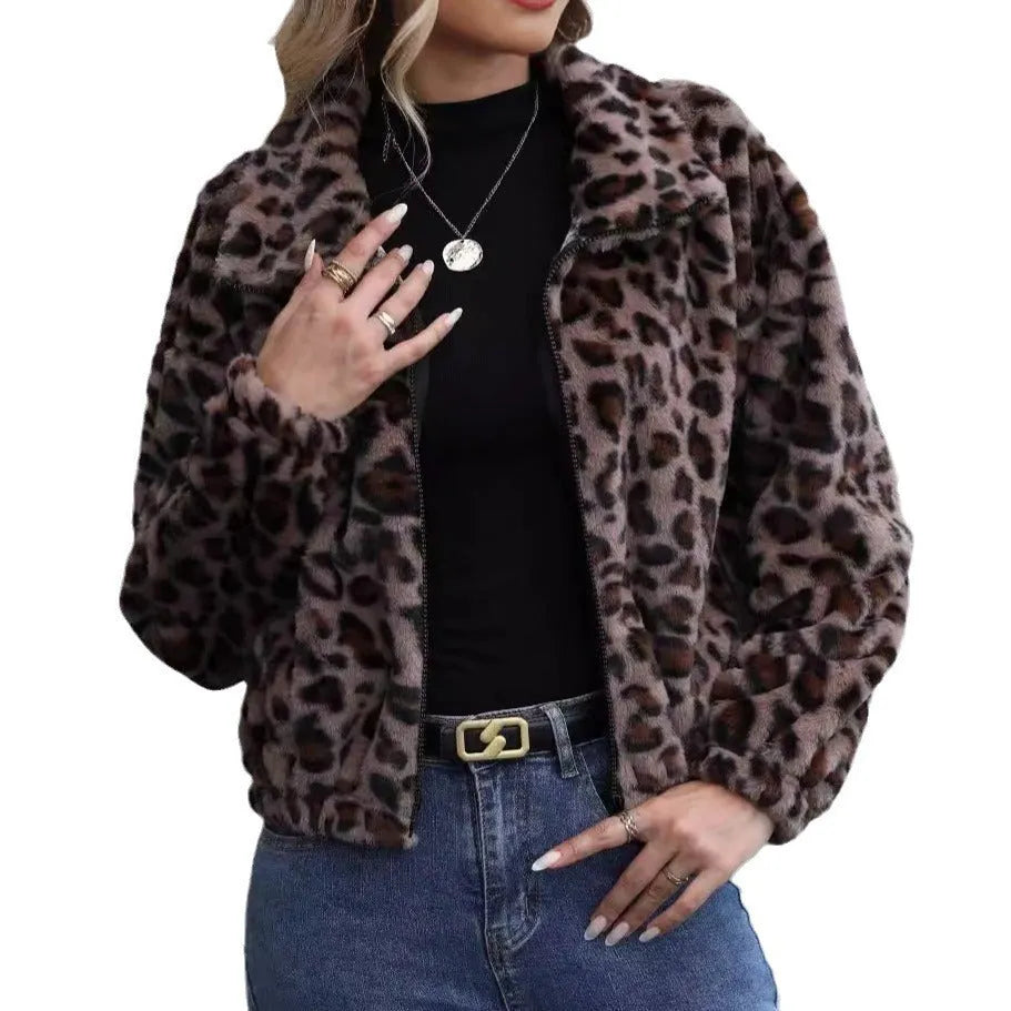 Women's loose leopard print plush coat with zipper front and raglan sleeves