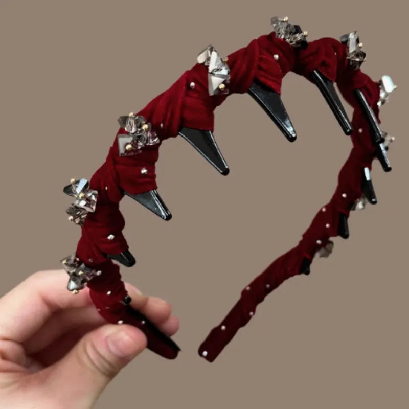 Black hand-beaded velvet crystal wave hair pressing non-slip hair band