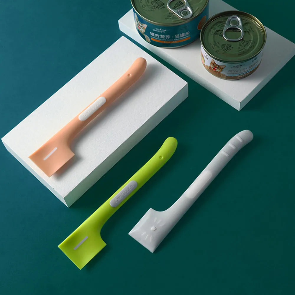 Long-handled TPR pet food spoon in green colour with right-angle scraper design for canned food