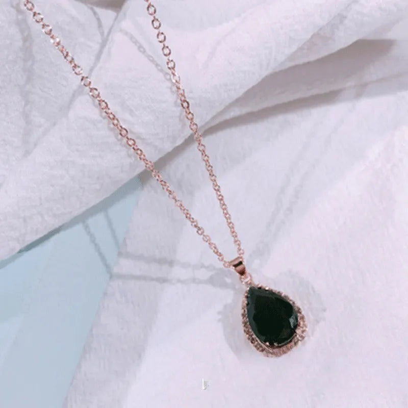 Water drop rose gold rhinestone geometric necklace pendant in pink colour with alloy construction