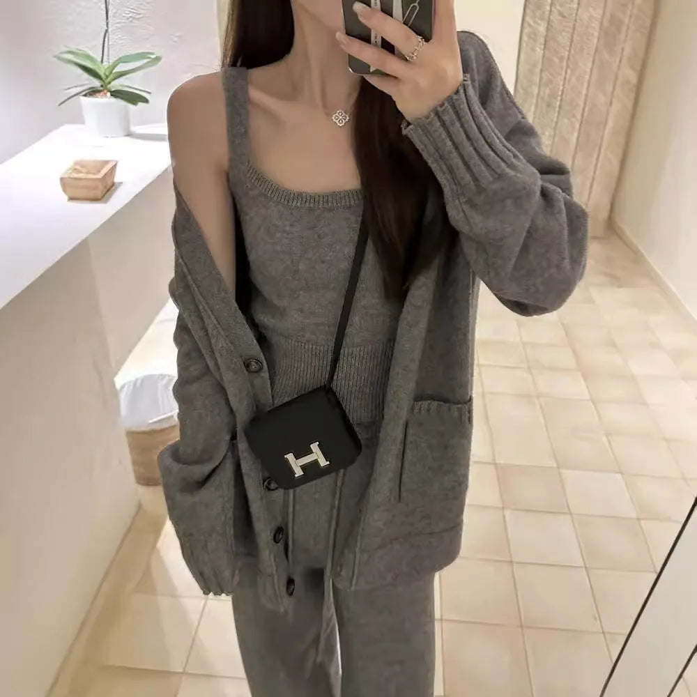 Women's knit cardigan vest suspender pants three-piece set in beige wool blend fabric