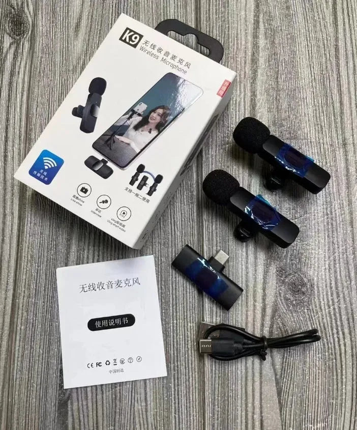 Wireless collar clip lavalier microphone for outdoor video recording with multiple interface connection options