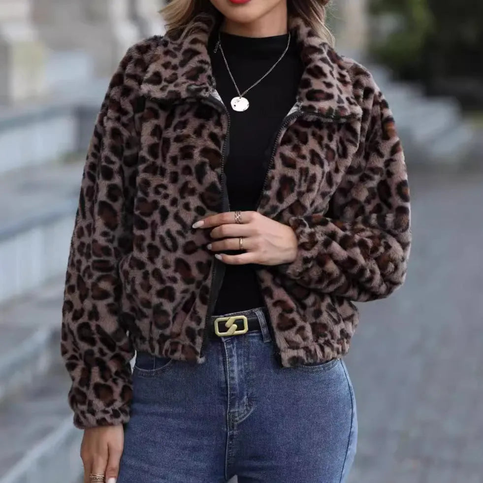 Women's loose leopard print plush coat with zipper front and raglan sleeves