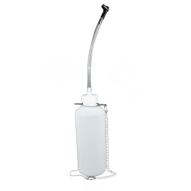 Pneumatic brake fluid replacement machine with 10 litre tank, pressure gauge and manual regulator