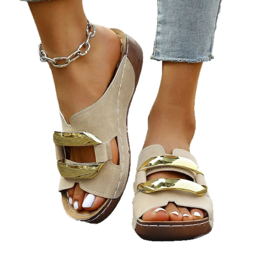 Roman-style platform sandals with artificial PU upper and rubber sole in multiple colours