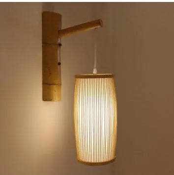 Natural bamboo plait wall lamp with woven design and E27 bulb holder
