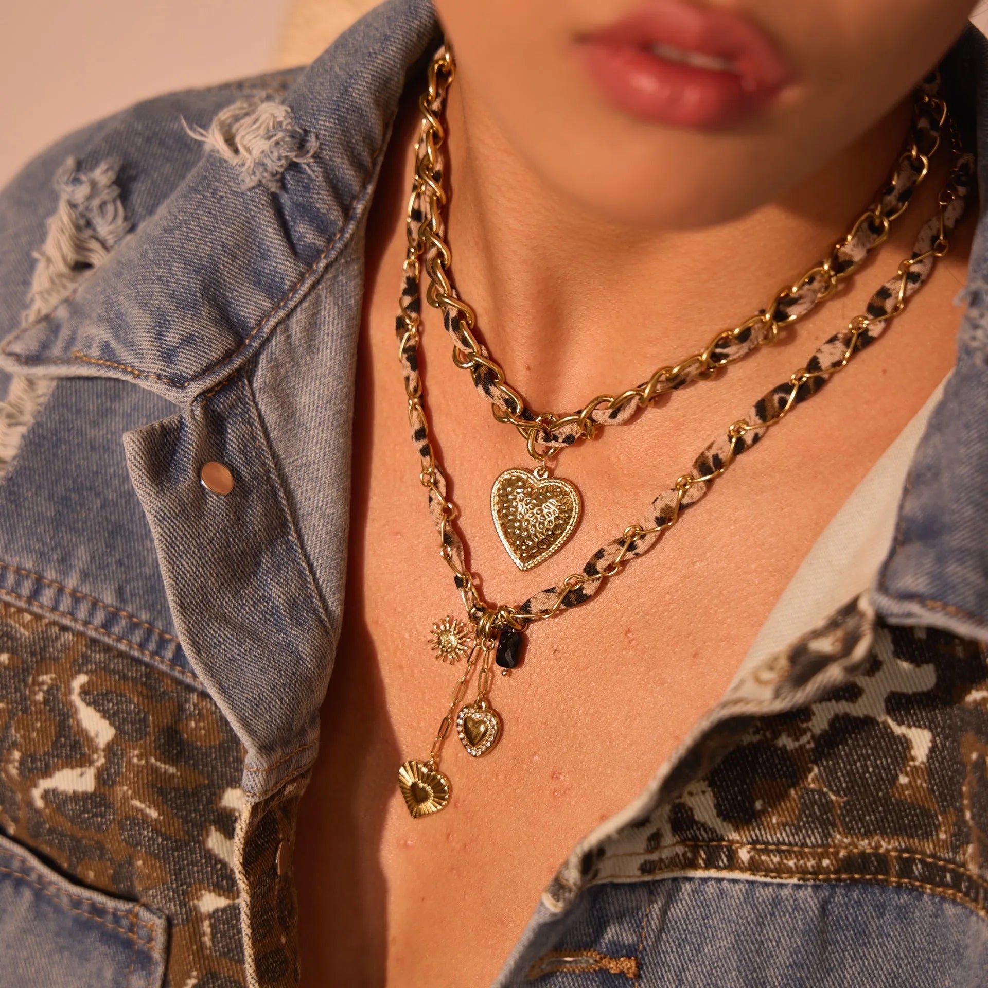 Stainless steel leopard love pendant necklace with 18K gold electroplating on adjustable 41-50cm chain