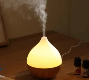 Asakusa wood grain finish 100ml USB aroma diffuser on table