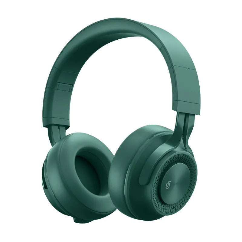 Sports wireless Bluetooth headset in black with 18-hour battery and 10-metre range