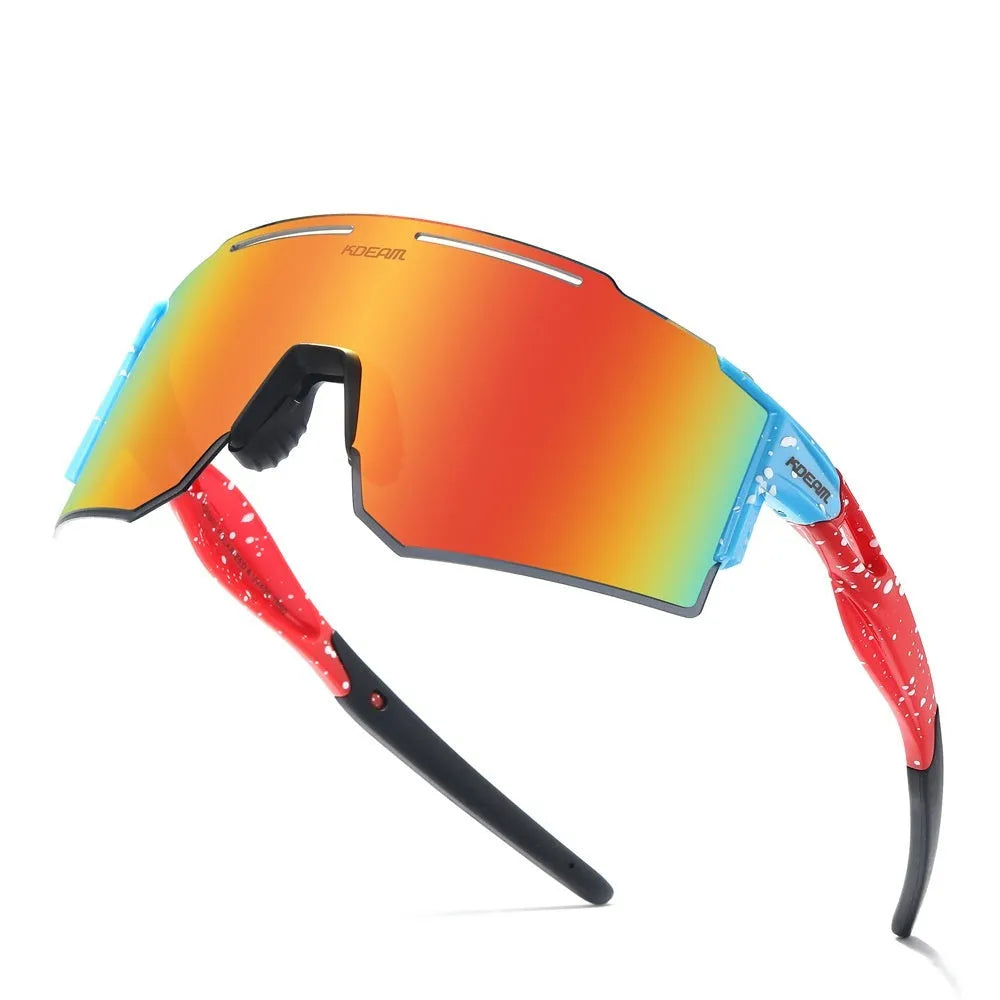 Polarised cycling sunglasses with frameless ultralight TR90 frames in a sporty style.