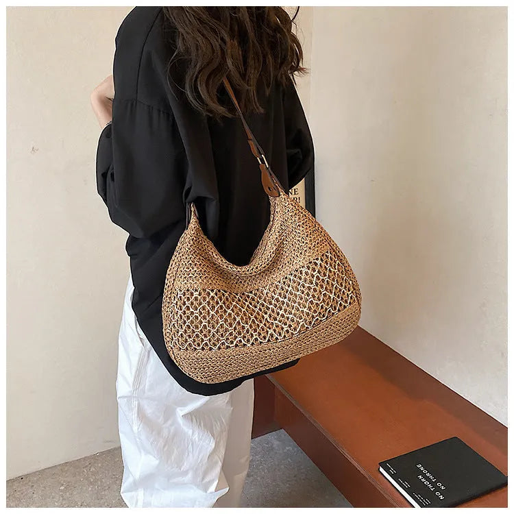 Women's straw crossbody bag in horizontal square shape with sandwich pocket, khaki colour option