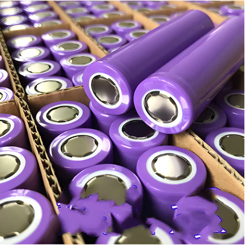 Cylindrical 18650 lithium ion rechargeable battery cell with 3.7V 2600mAh specifications