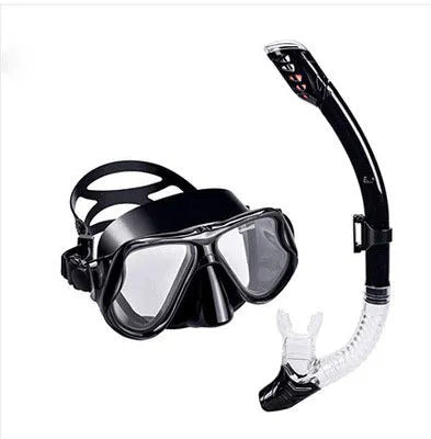 Black diving goggles with anti-fog lens, PC frame, adjustable buckle, and silicone strap for snorkeling.