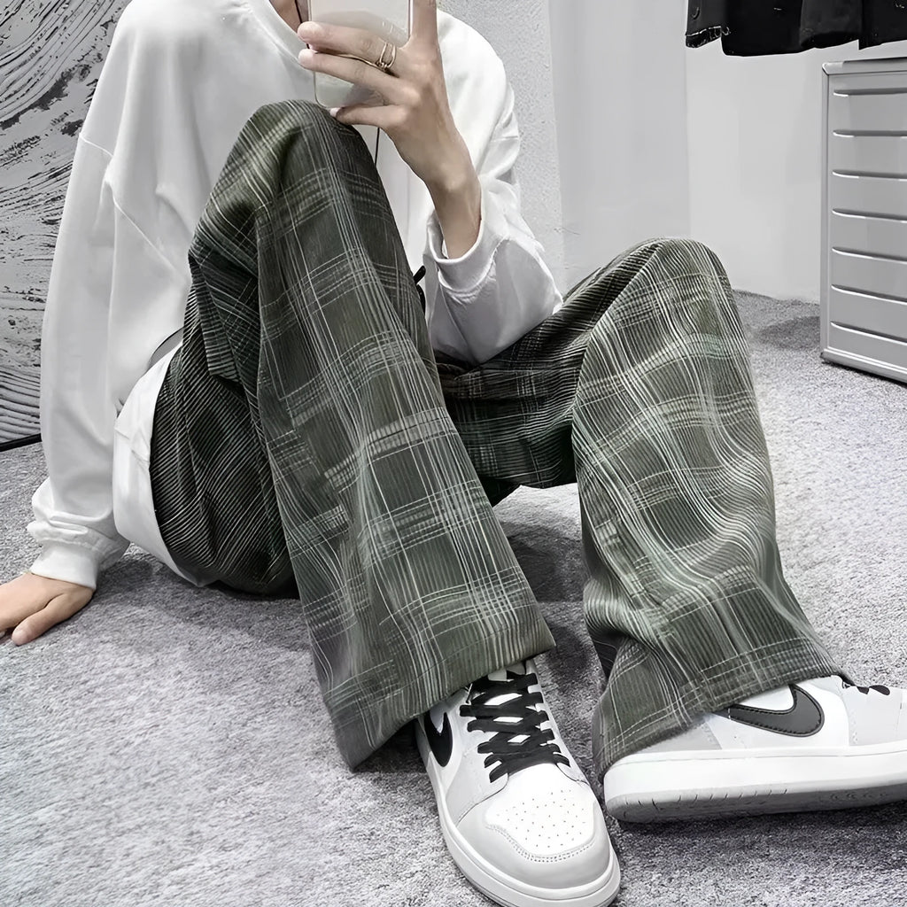 Japanese retro loose plaid trousers in straight-leg design showing black and green colour options