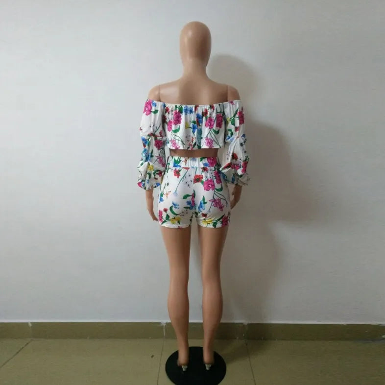 Women's multicolour digital print two-piece suit with pile sleeves and matching shorts