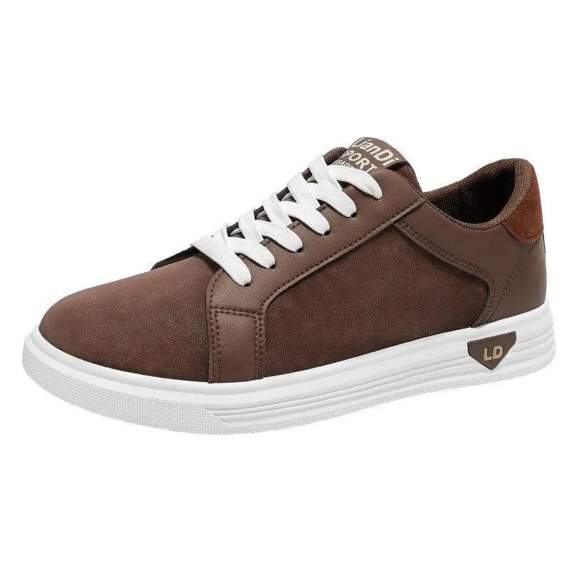 Men's black snake-pattern PU casual low-top sneakers with round toe and rubber sole
