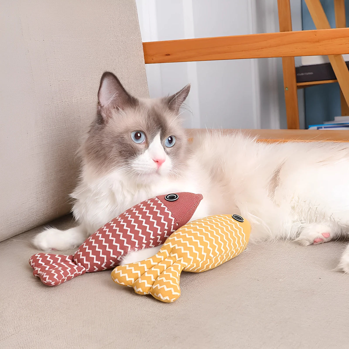 Linen fish pillow cat toy in navy blue, yellow, or purple, 21x9x5cm and 32g, for cat biting play.