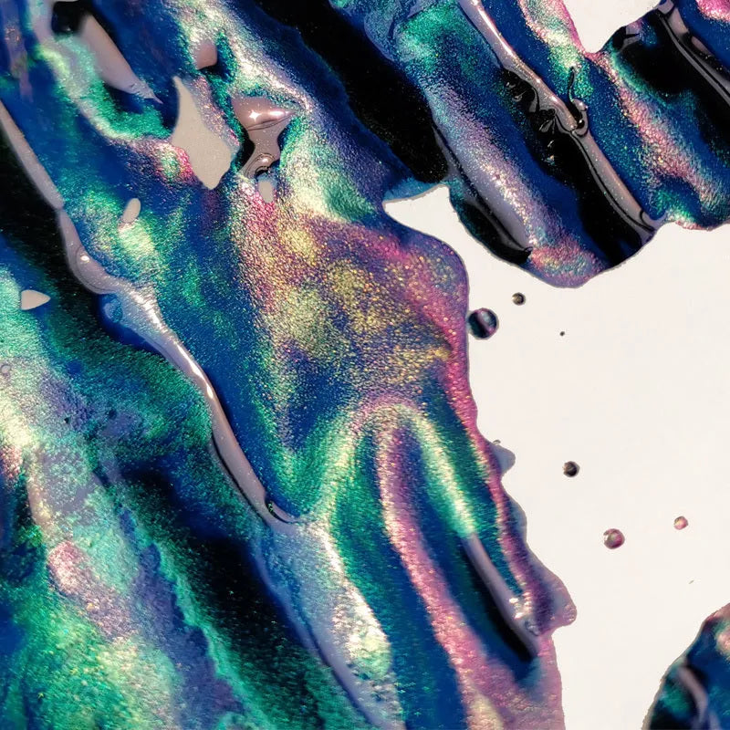Sheen gradient fountain pen ink with gold powder finish in Red Tide and Truffle colours