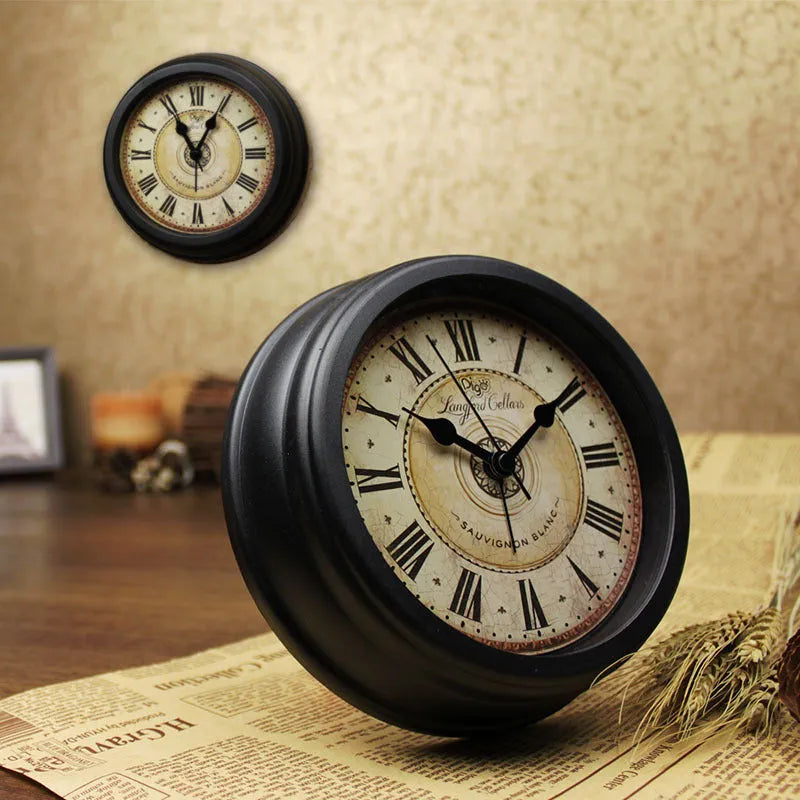 European retro style 6-inch round desk clock with silent alarm on wooden surface