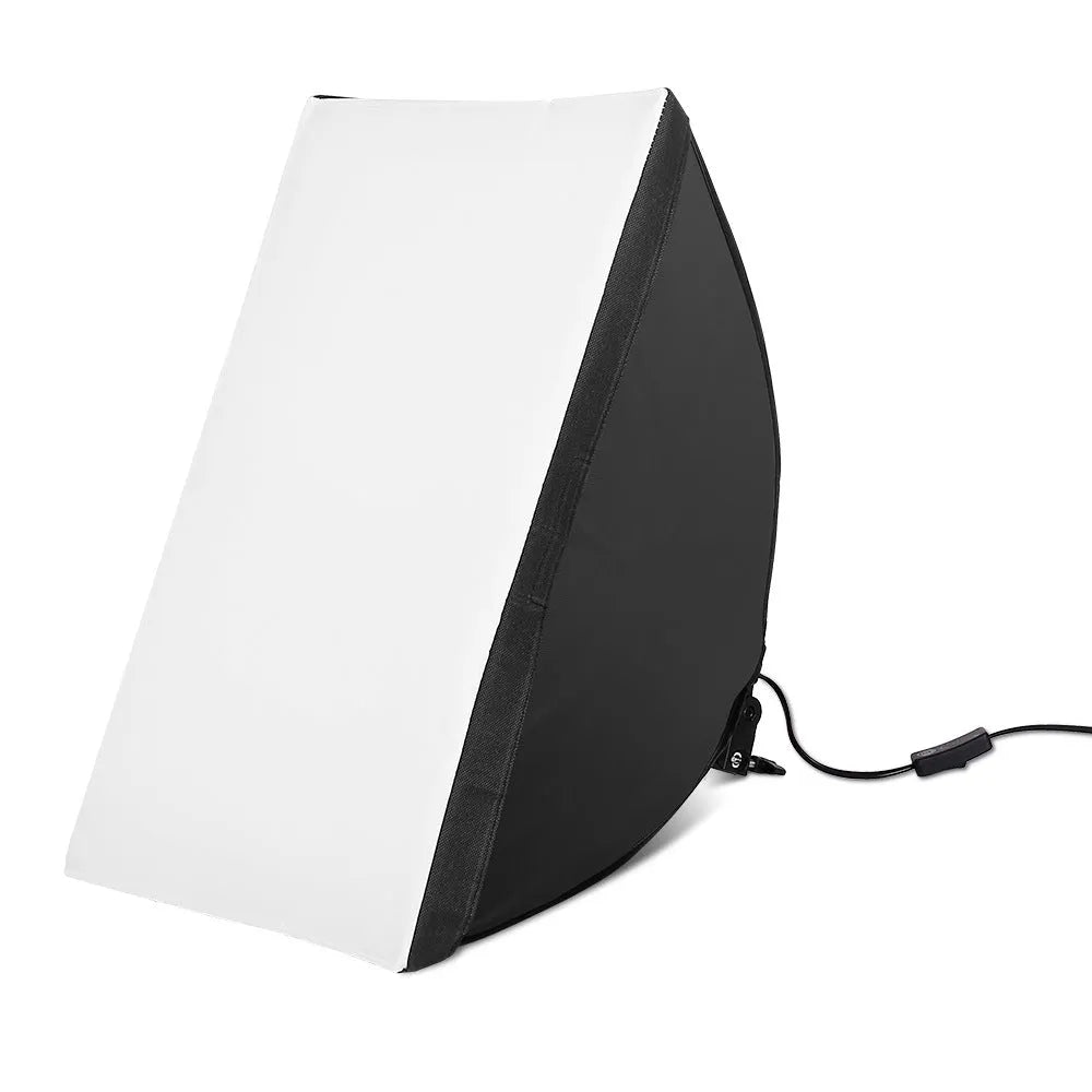 LIBEN 50x70cm soft light cloth reflector panel on a 2-metre stand for studio photography