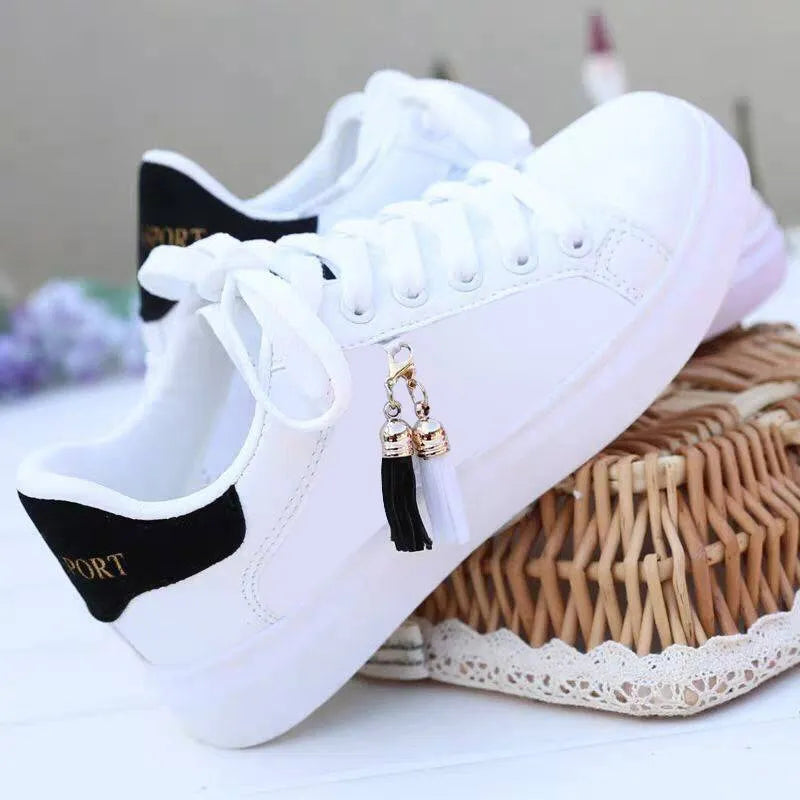 White mesh women's casual flats with a 4cm rubber heel, shown in pink and black colour options.