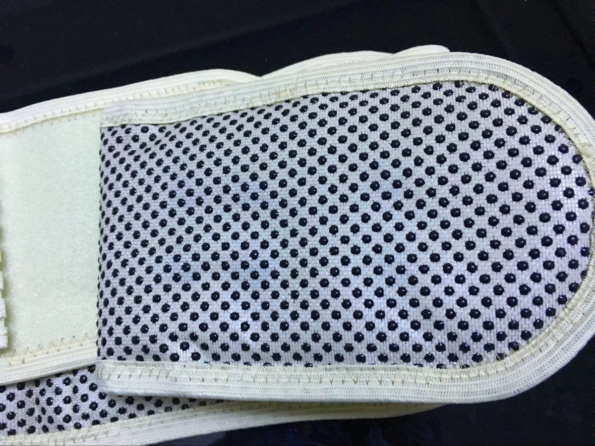 Self-heating waist protection belt with magnetic therapy elements in elastic cloth material