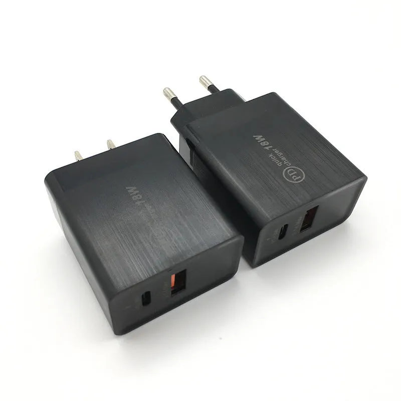 18W USB-C fast charger with wall plug in black or white colour