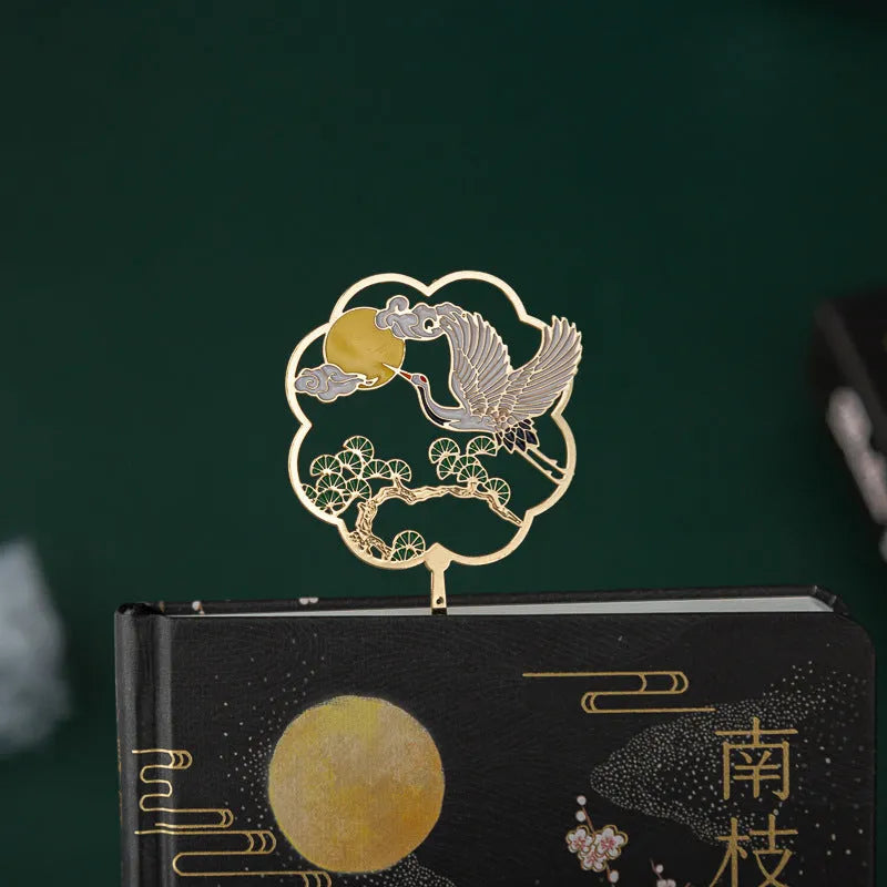 Chinese style feather pen and matching notebook set with metal sheath in traditional colours