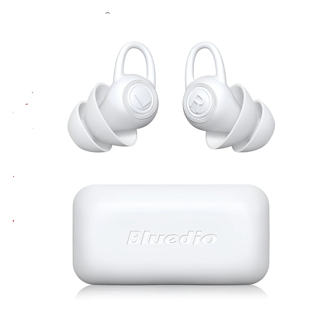 White soft silicone reusable ear plugs for noise reduction and sound insulation