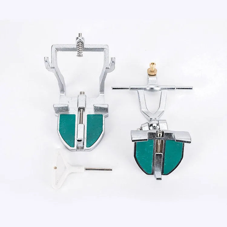 Korean dental articulator with three adjustment points for laboratory training