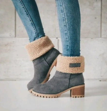 Women's mid-tube suede snow boots in green with a round toe and thick sole.