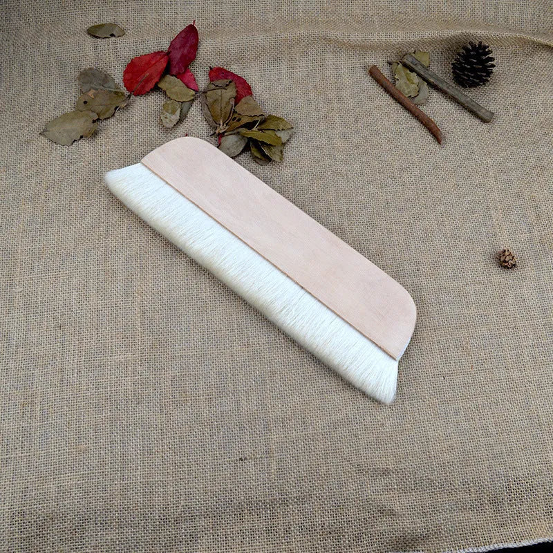 Wool brush art mounting board for paint paste shading in picture colour