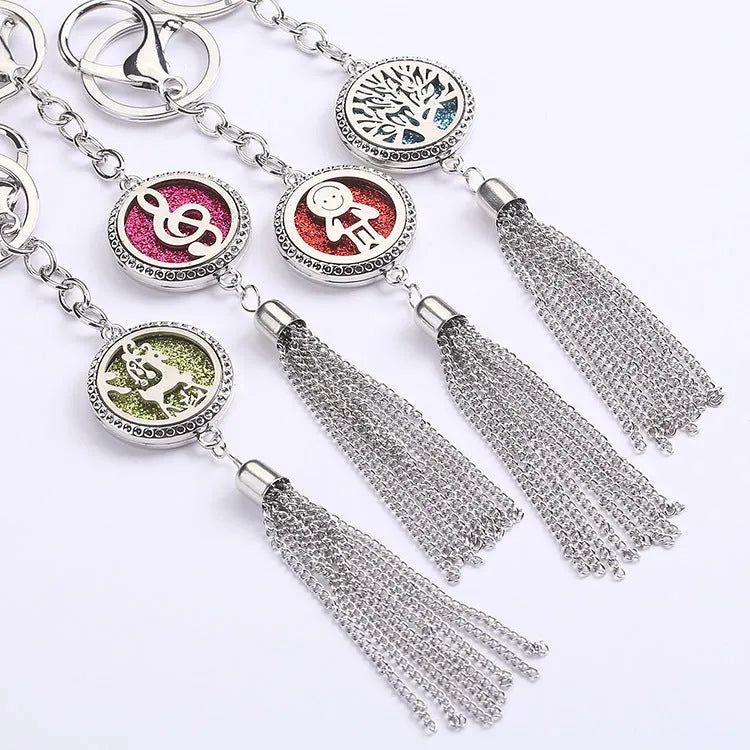Tassel-design alloy car pendant diffuser with 50cm chain and coloured cotton pads for aromatherapy