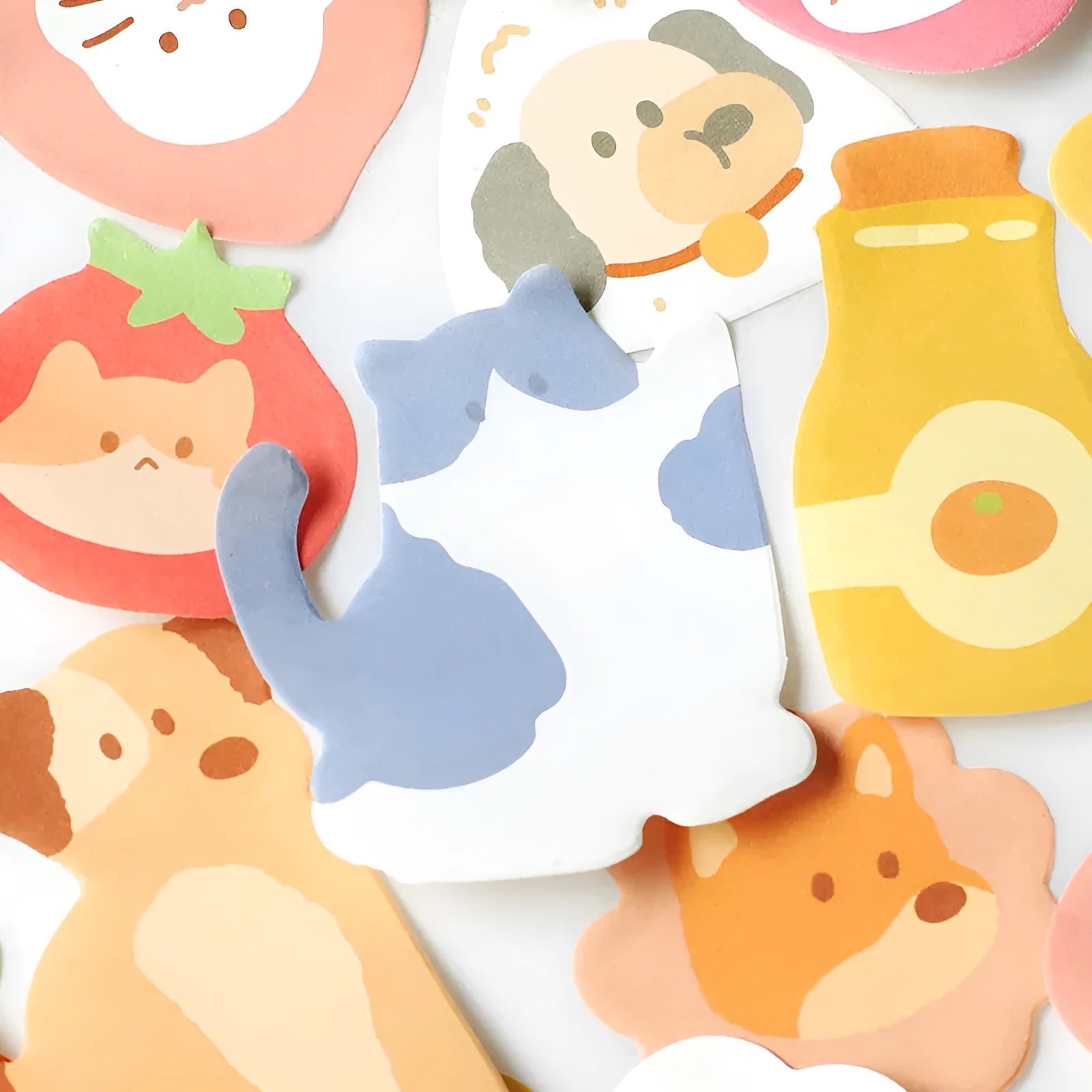 Animal-shaped sticky note set with 90 pages showing six different animal-themed designs