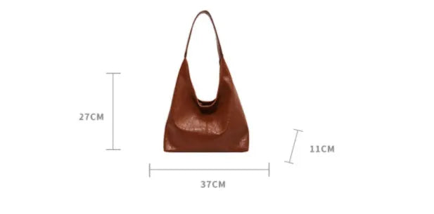Soft leather shoulder bag in street trend style with large capacity design
