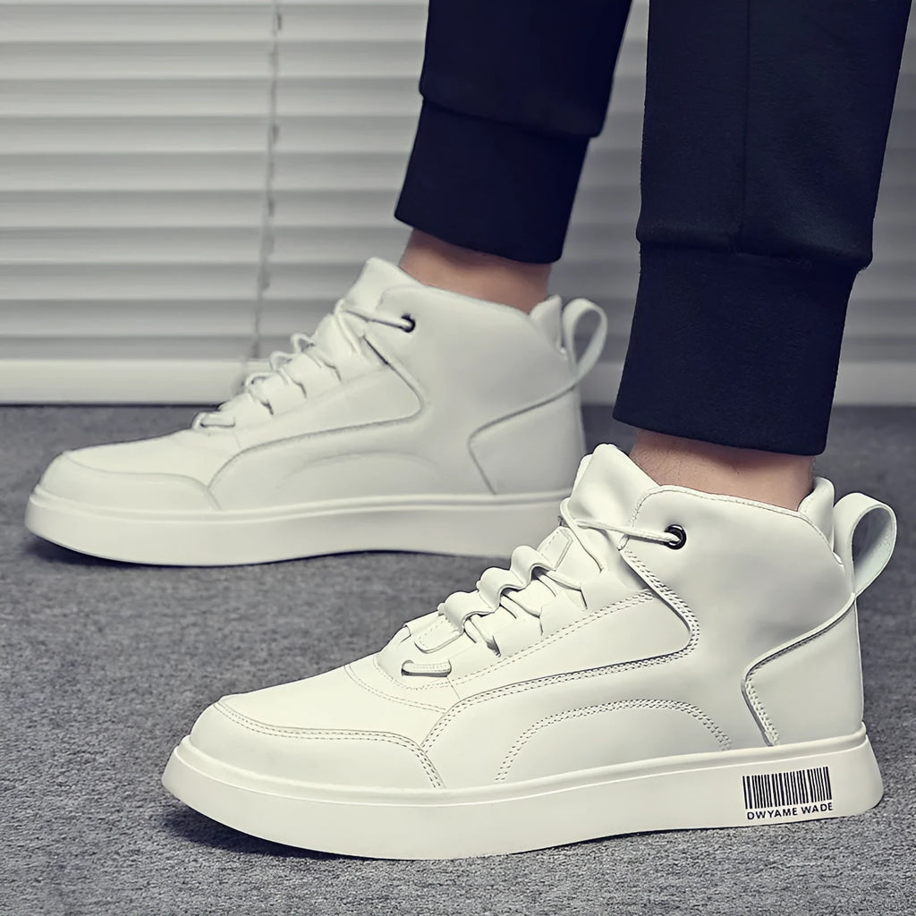 Men's white mid-top casual board shoes with round toe and rubber sole