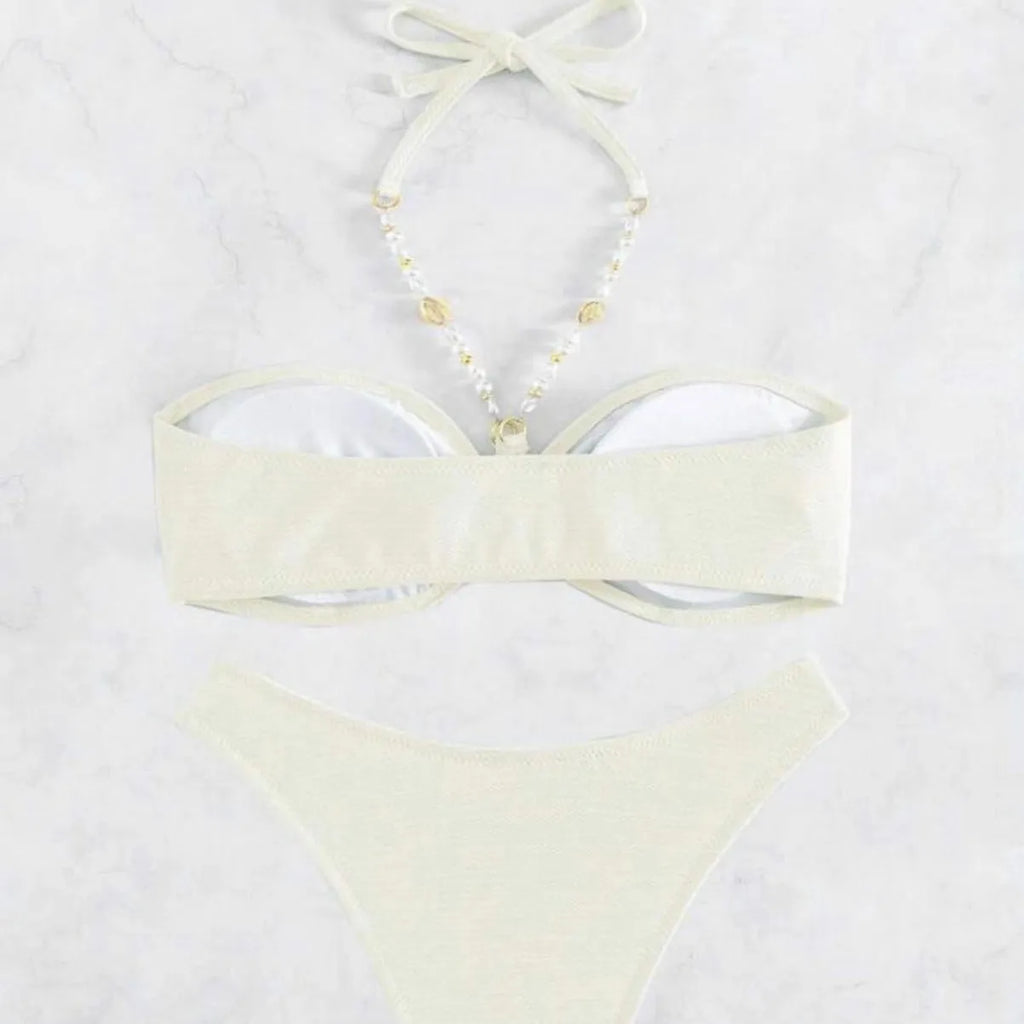 Women's halter top bikini set in solid colour with briefs bottoms for beach swimming