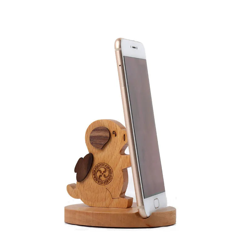 Resin animal-themed mobile phone holder with lazy bracket design for desk organisation