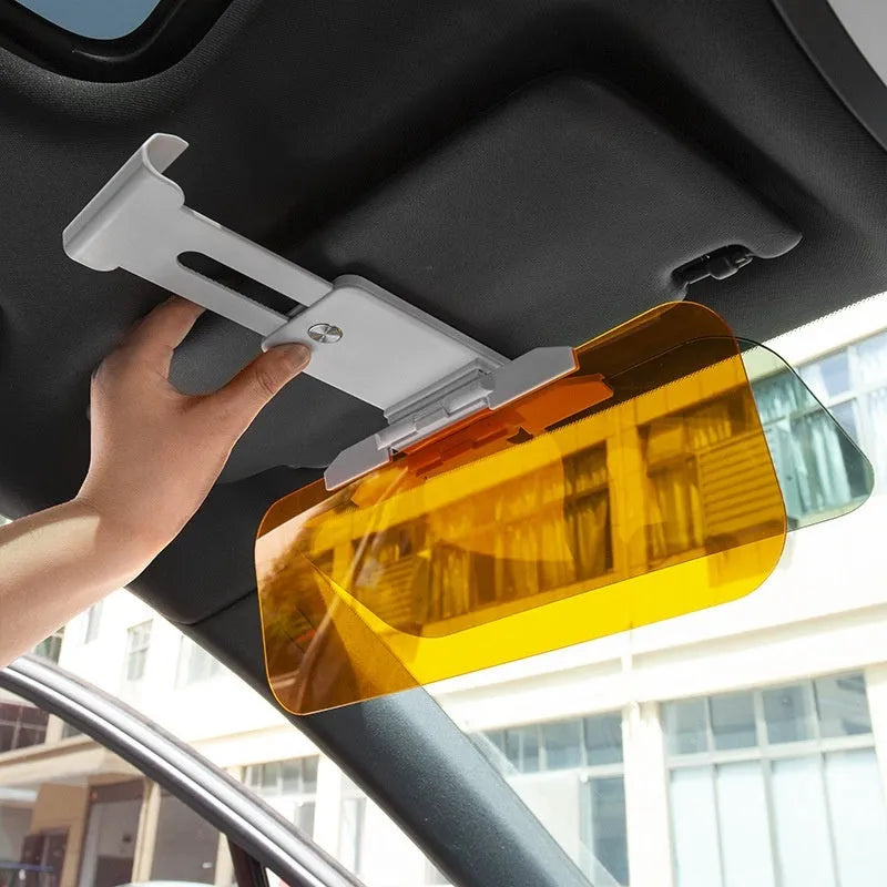 Car anti-glare sun visor with telescopic adjustment and dual-use anti-high beam goggles design