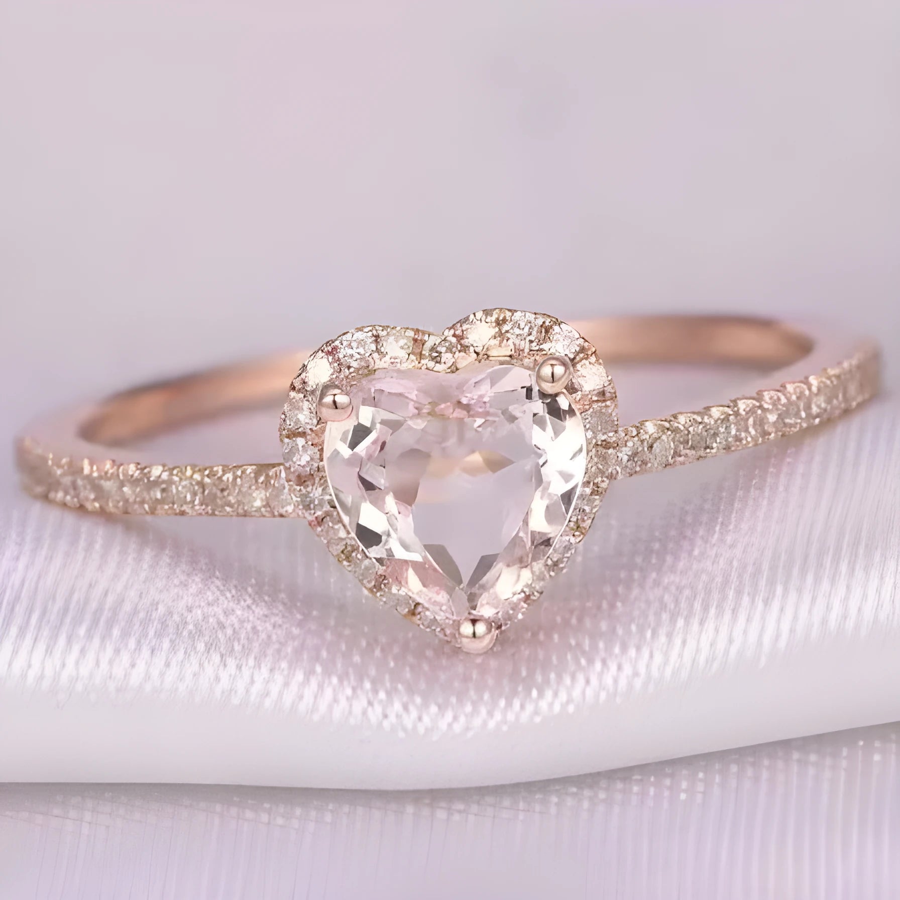 Crystal heart-shaped women's wedding ring in rose gold or silvery electroplated finish