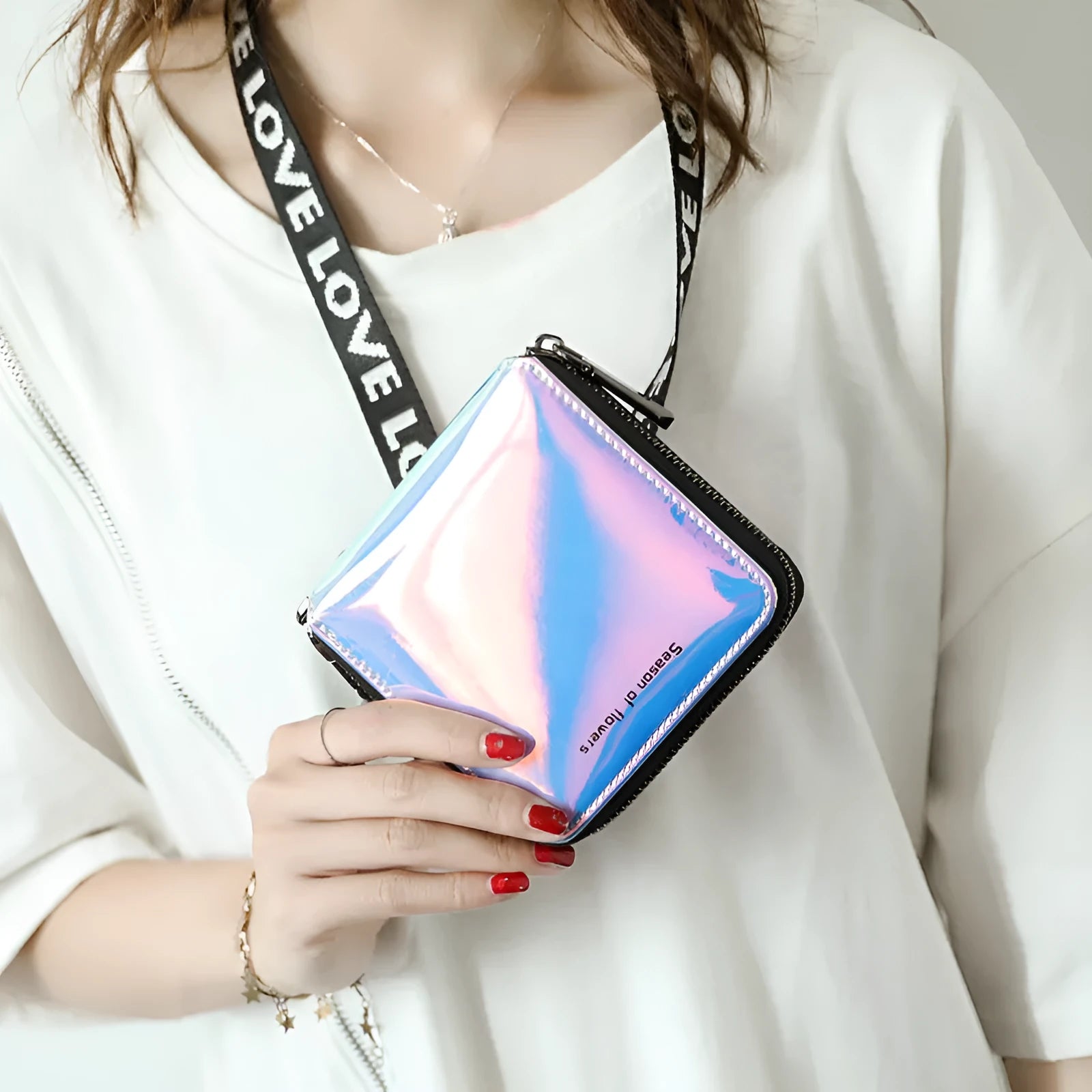 Women's short folding Korean style wallet in PU leather with 11cm compact dimensions