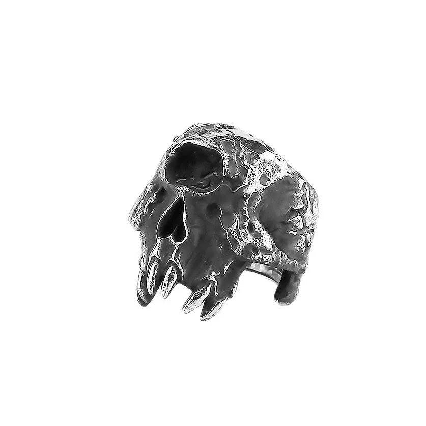 Silver electroplated alloy skull ring with one-eyed design in punk hip hop retro style