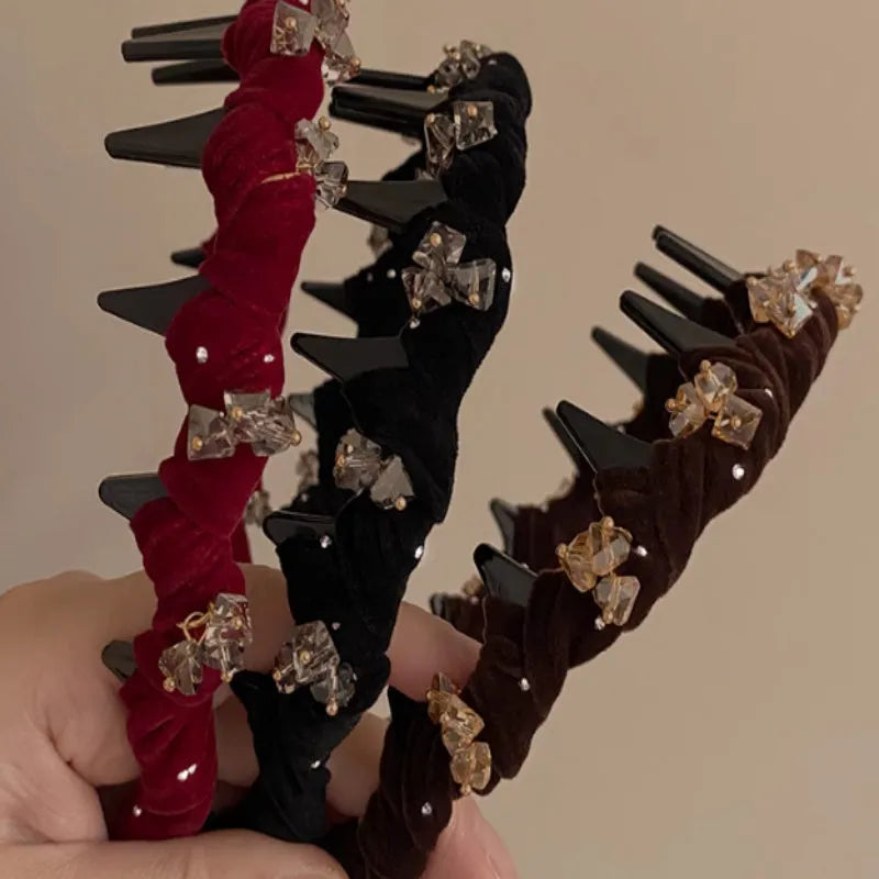 Black hand-beaded velvet crystal wave hair pressing non-slip hair band