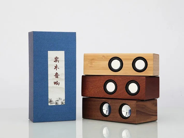 Retro wooden Bluetooth speaker in bamboo, black walnut or sapele wood with wireless connectivity