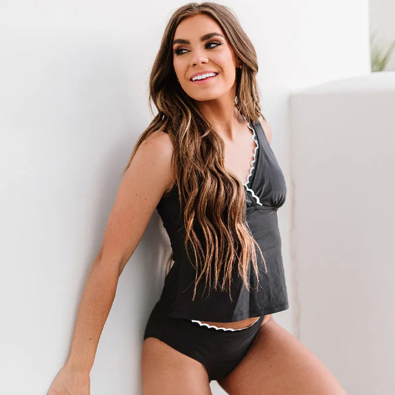 Black women's split swimsuit bikini set made from nylon fabric