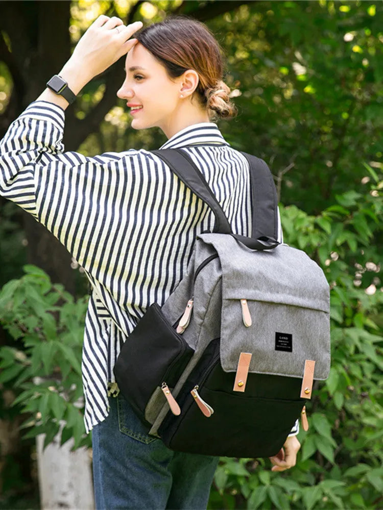 LAND Mommy large capacity diaper backpack in Oxford cloth with backpack straps and changing mat